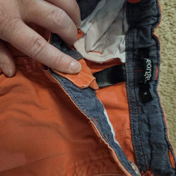 4 pairs of shorts - Picture 7 of 9